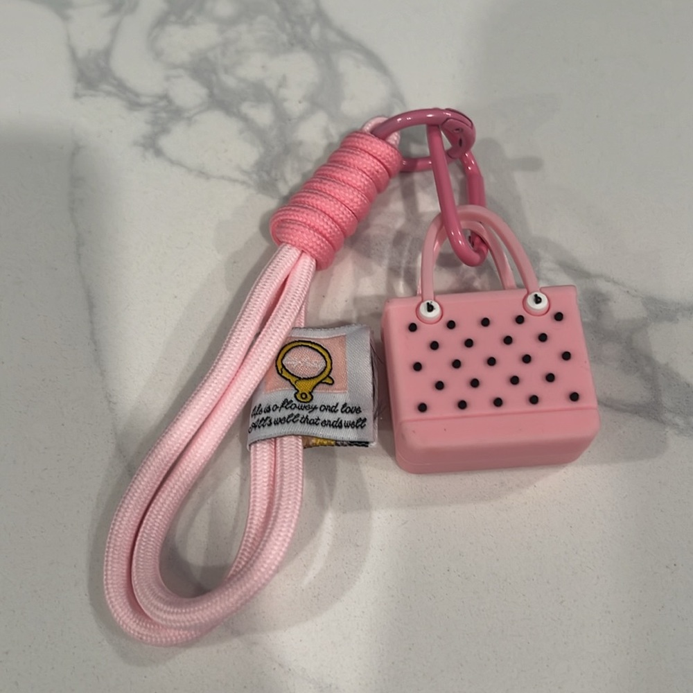 Cute💕PINK Keychain - Picture 5 of 16